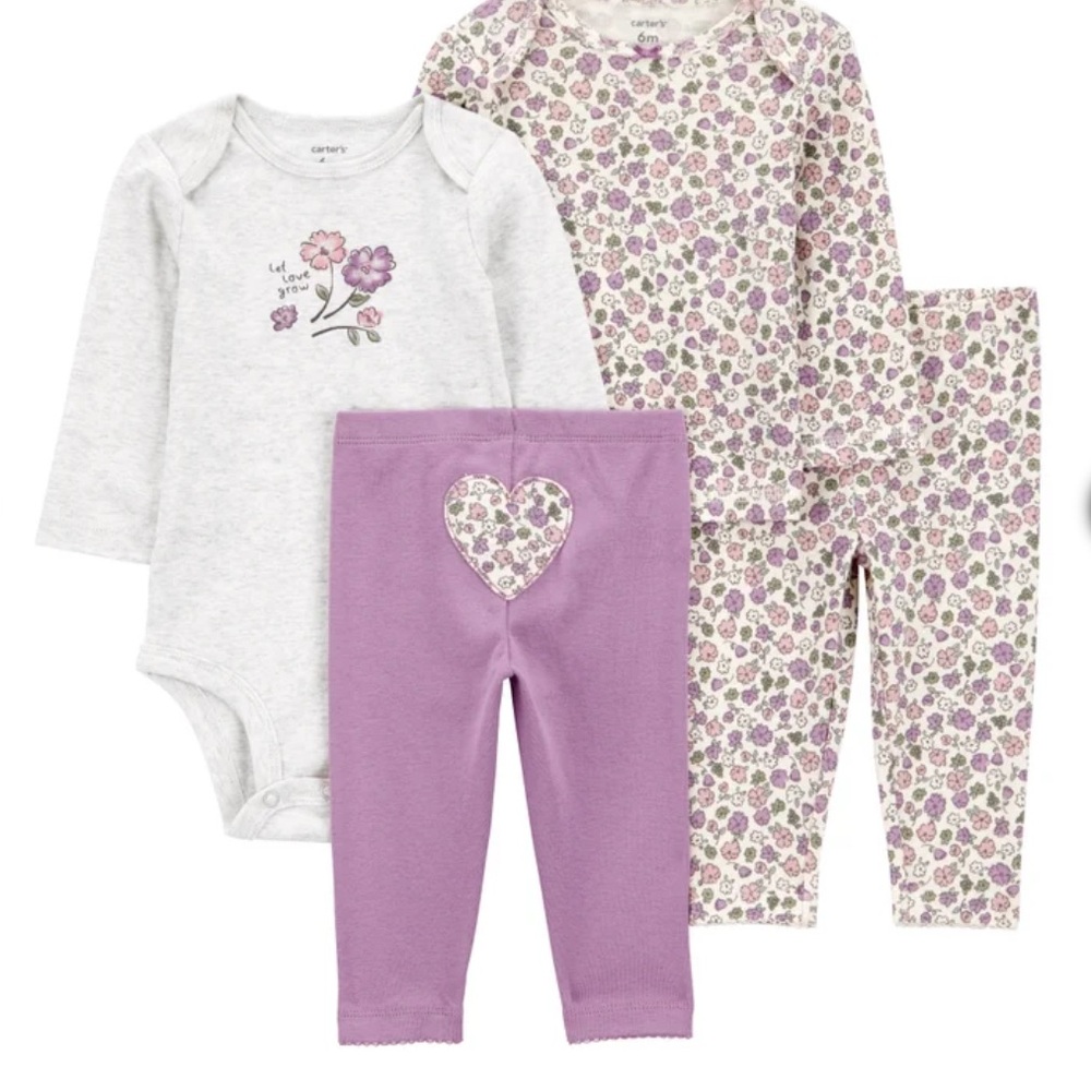 Carter's Baby 4-piece Layette Set